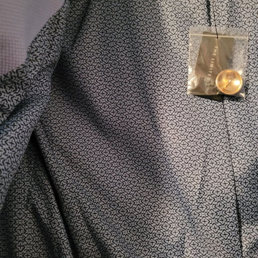 The Limited.  Light Blue/Periwinkle Blazer.  Size M. - Picture 6 of 6